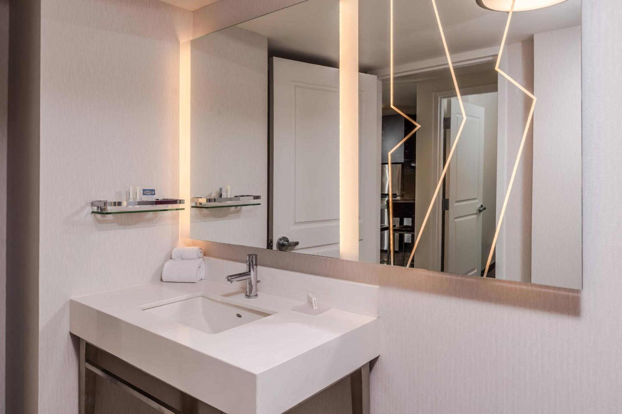 Residence Inn By Marriott Pittsburgh Oakland/University Place Экстерьер фото